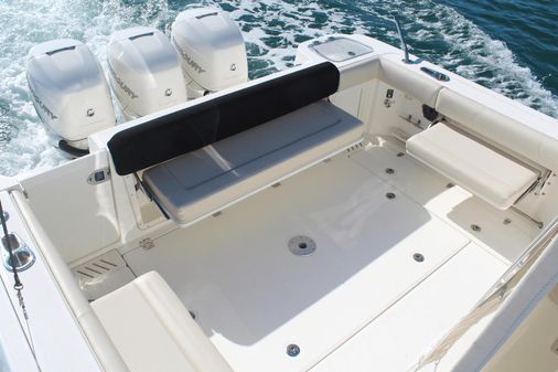 Boston Whaler 345 Conquest image