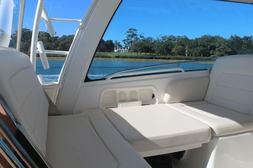 Boston Whaler 345 Conquest image