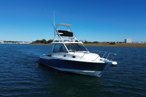 Boston Whaler 345 Conquest image