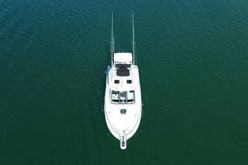 Boston Whaler 345 Conquest image