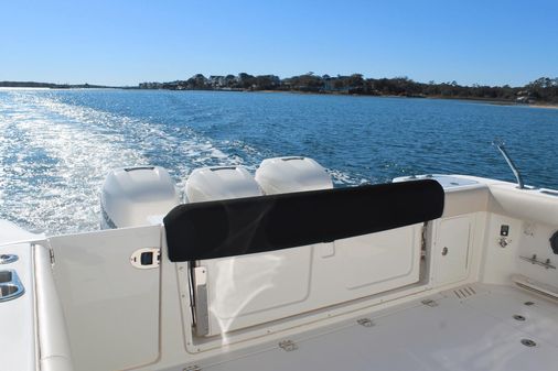 Boston Whaler 345 Conquest image