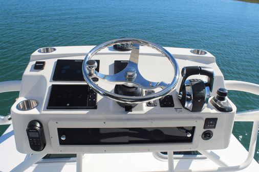 Boston Whaler 345 Conquest image