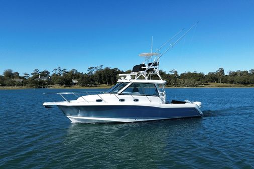 Boston Whaler 345 Conquest image