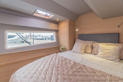 Aquila 44 Yacht image