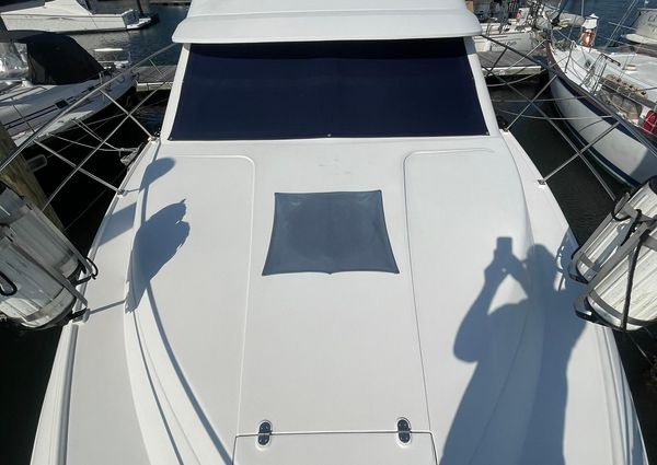 Cruisers-yachts 3650-MOTORYACHT image