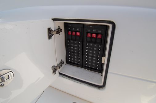 Intrepid 327 Center Console image