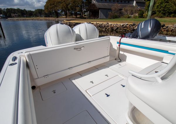 Intrepid 327 Center Console image