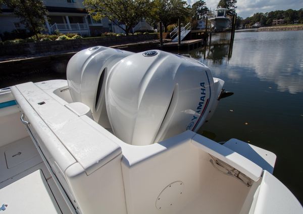 Intrepid 327 Center Console image