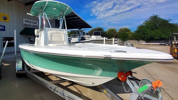 Sea Hunt BX 22 BR