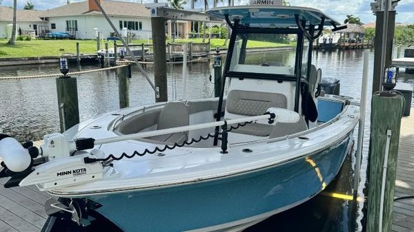 Sportsman Open 282 Center Console 