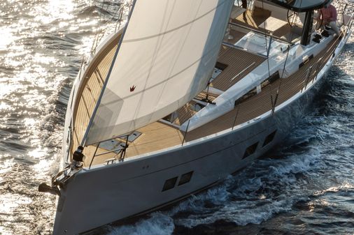 Hanse 588 image