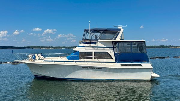 Chris-Craft 426 Catalina 