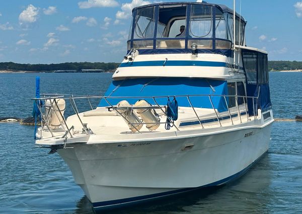 Chris-Craft 426 Catalina image