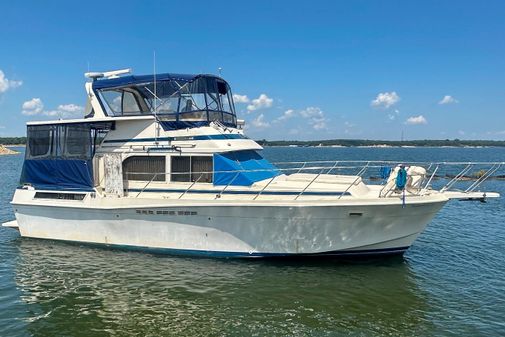 Chris-Craft 426 Catalina image