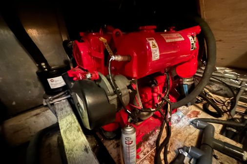 Chris-Craft 426 Catalina image