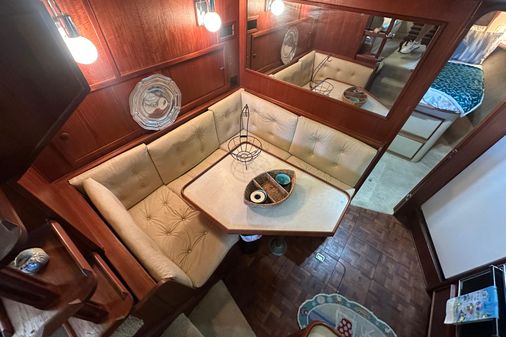 Chris-Craft 426 Catalina image