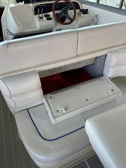Sea Ray 330 Sundancer image