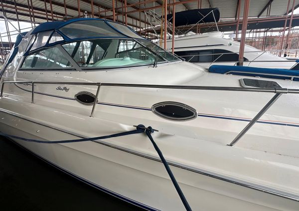 Sea Ray 330 Sundancer image