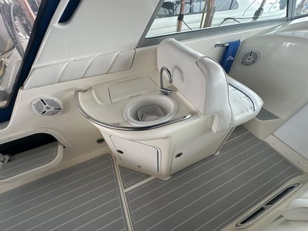 Sea Ray 330 Sundancer image