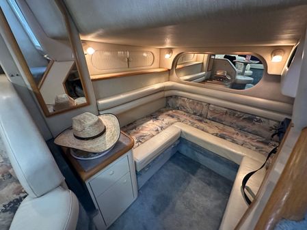 Sea Ray 330 Sundancer image