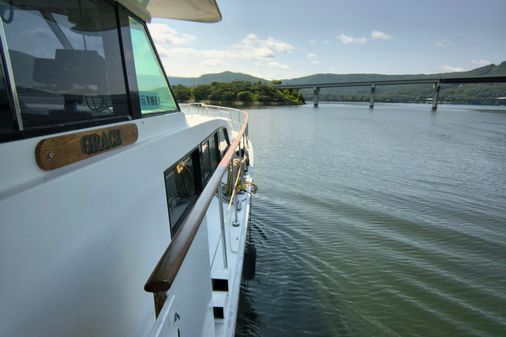 Bertram 58 Flybridge Motor Yacht image