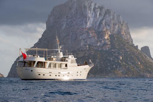 Feadship De Vries image