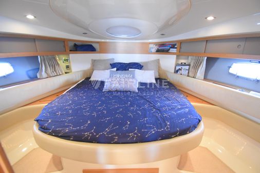 Fairline TARGA-44 image