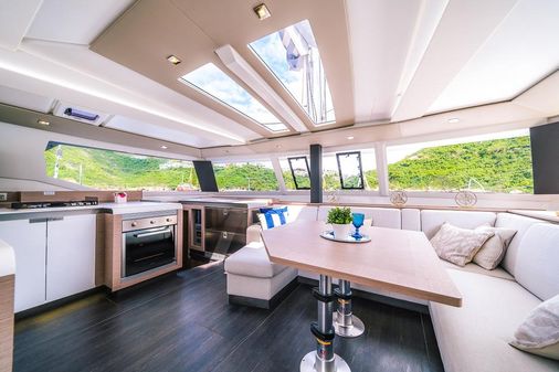 Fountaine Pajot Tanna 47 image