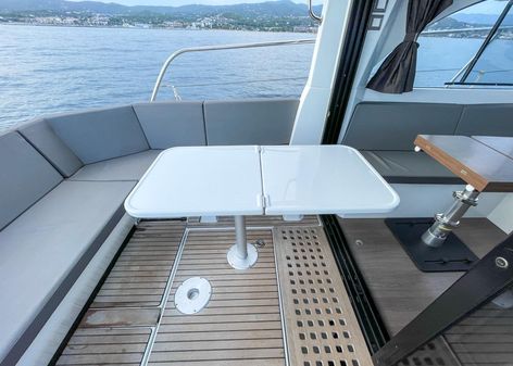 Beneteau Antares 11 OB image