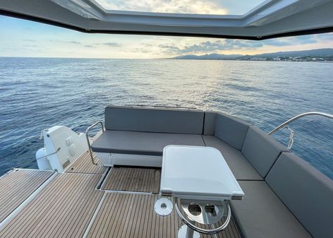 Beneteau Antares 11 OB image