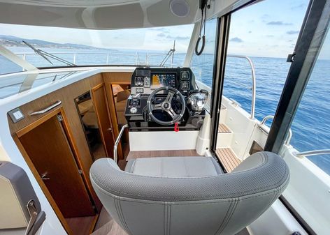 Beneteau Antares 11 OB image