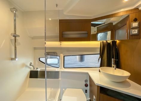 Beneteau Antares 11 OB image