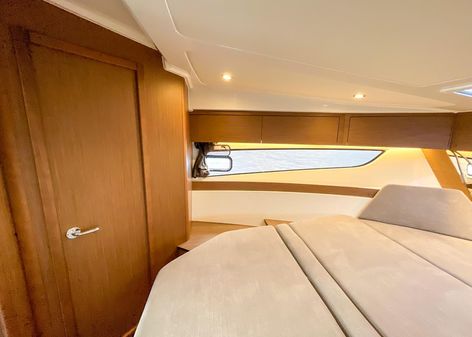 Beneteau Antares 11 OB image