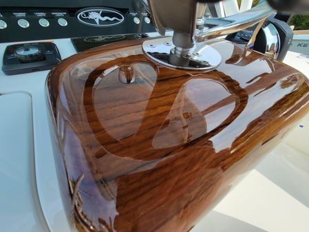 Valhalla Boatworks V-33 Center Console Seakeeper image