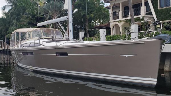 Jeanneau 53