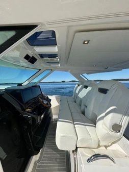 Tiara Yachts 38 LS image