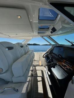 Tiara Yachts 38 LS image