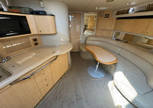 Sea Ray 380 Sundancer image