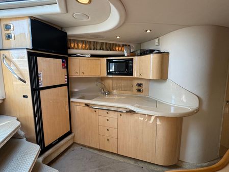 Sea Ray 380 Sundancer image