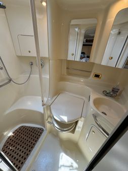 Sea Ray 380 Sundancer image