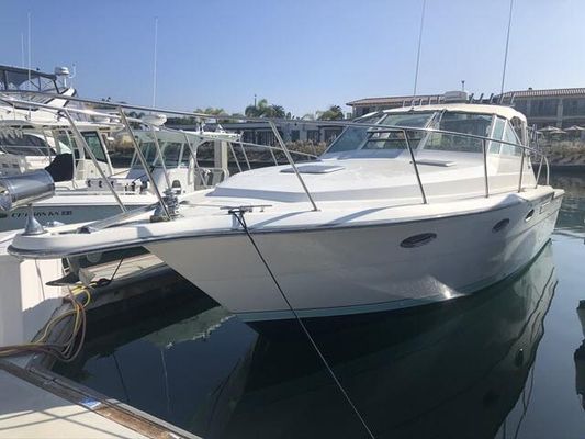 Tiara 3300 Open - main image