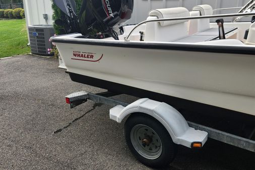 Boston-whaler 150-SPORT image