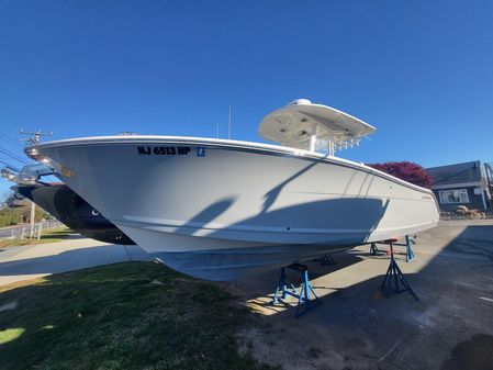 Cobia 280 Center Console image