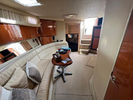 Sea Ray 410 Sundancer image