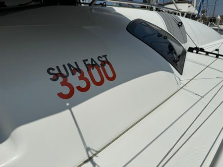 Jeanneau 3300 Sun Fast image