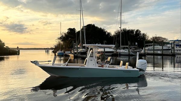 Tidewater 2500 Carolina Bay