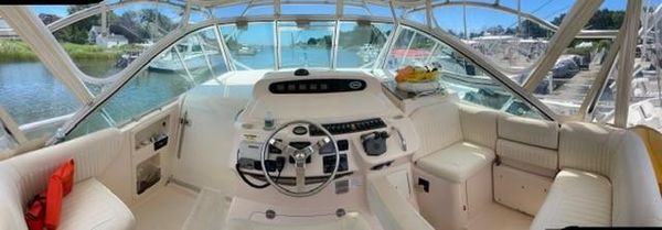 Grady-White Express 360 image