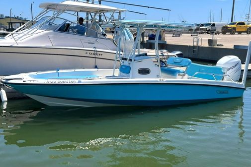 Boston-whaler 230-DAUNTLESS image