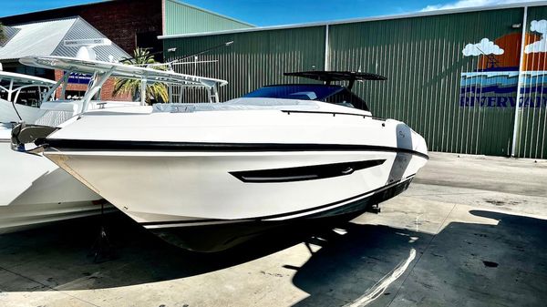 Rio Yachts Daytona 34