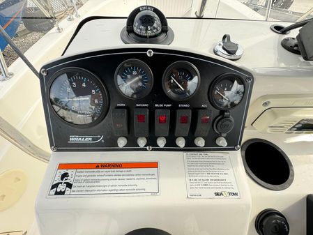 Boston Whaler 160 Dauntless image